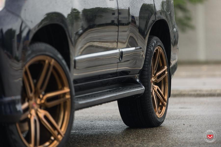 Колеса Lexus GX460 on Vossen Wheels (HC-1.6) 2017 года  (фото 8 из 34)